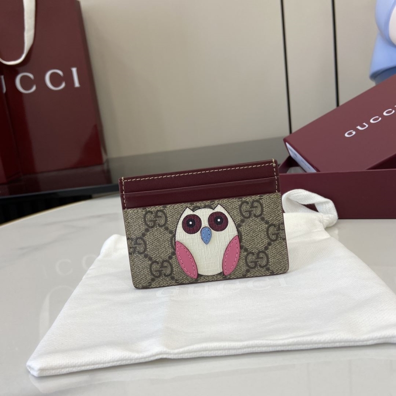 G*u*i wallets & purse